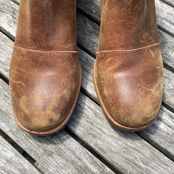 Sorel Cate Sz 7 Waterproof Chelsea Distressed Leather Bootie Ankle Boot - Picture 8 of 11